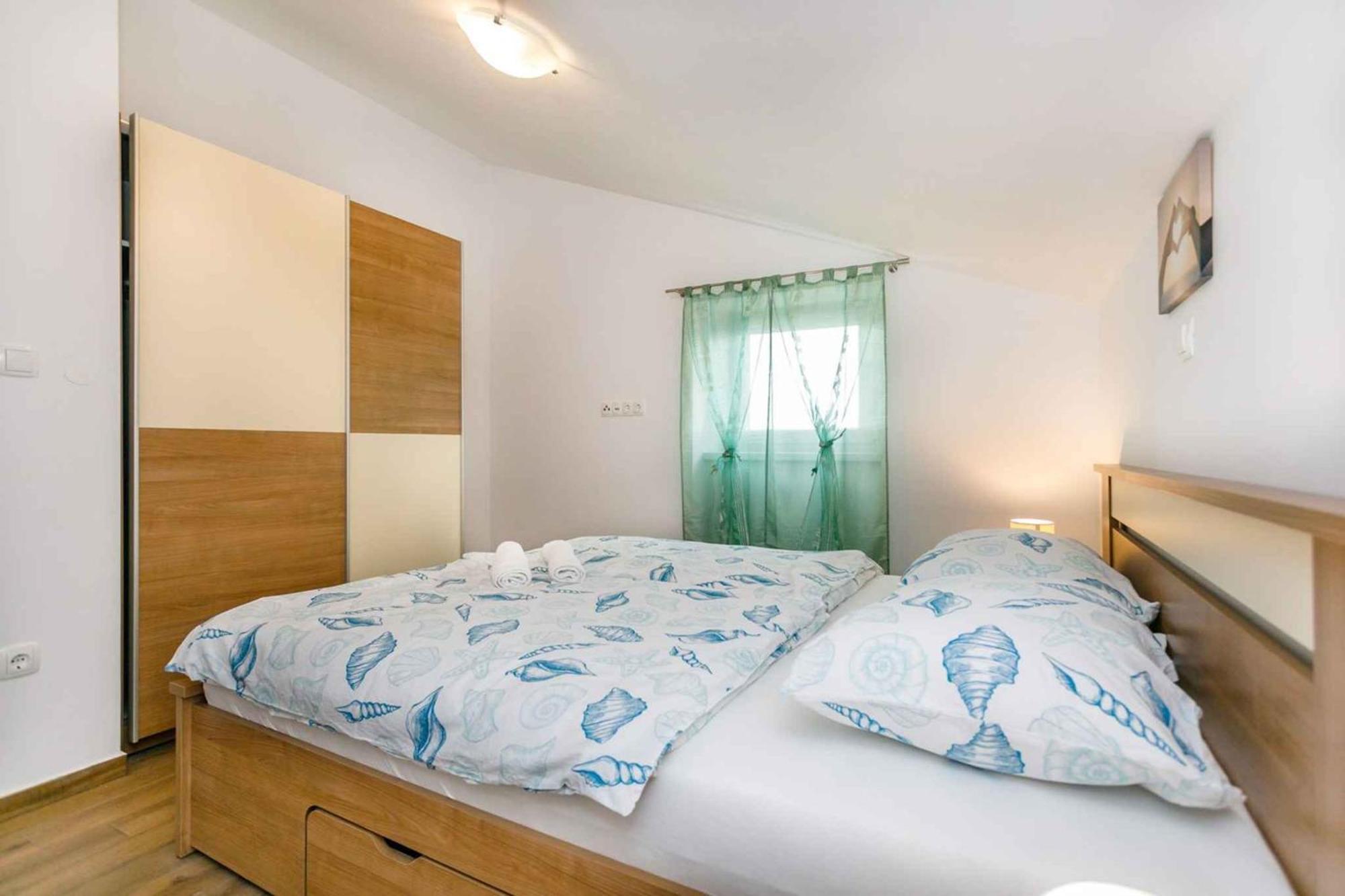 Apartment In Malinska/Insel Krk 38057 外观 照片